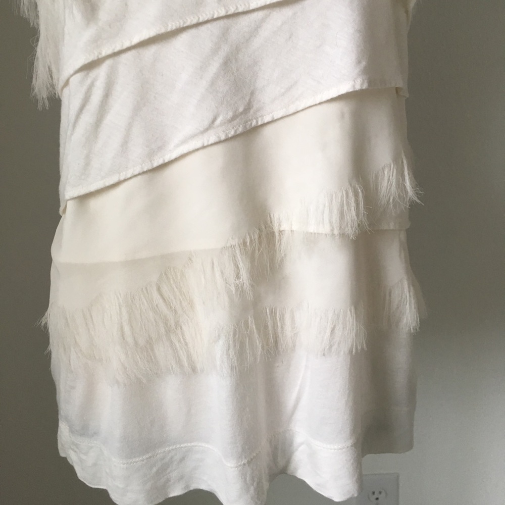 XX1 Cream Feather - Ruffle Top Size / Small - Picture 3 of 6